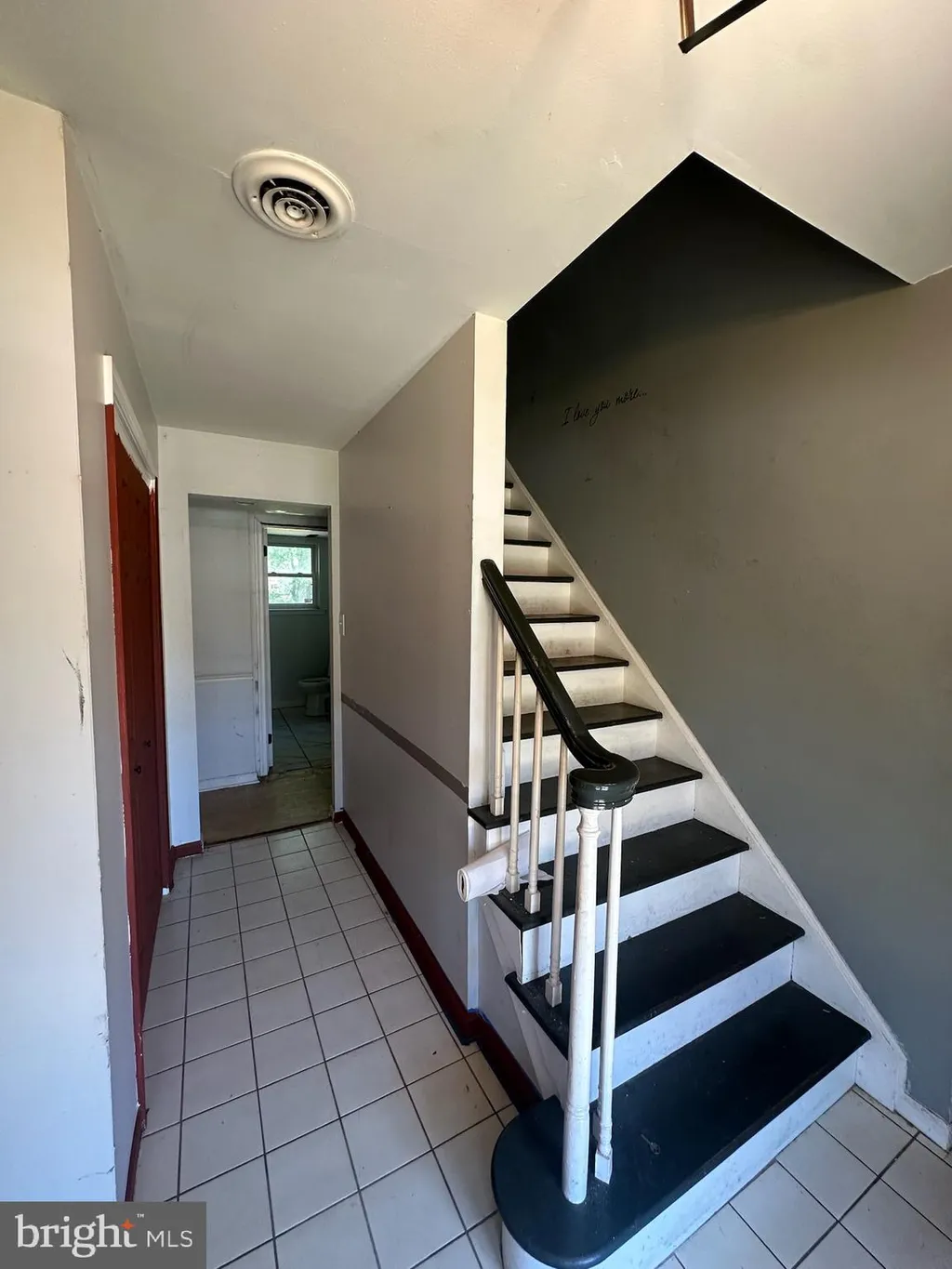 Additional image 3 of 93 S Skyward Drive, Newark, DE 19713