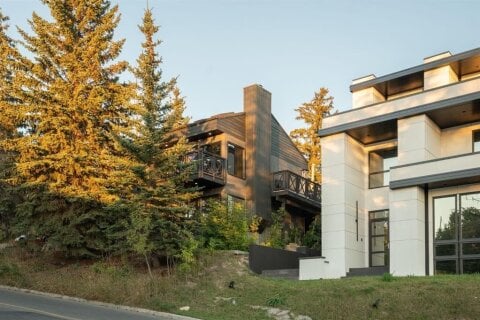 Additional image 7 of 618 10 Street NE, Calgary, AB, T2E 4M9