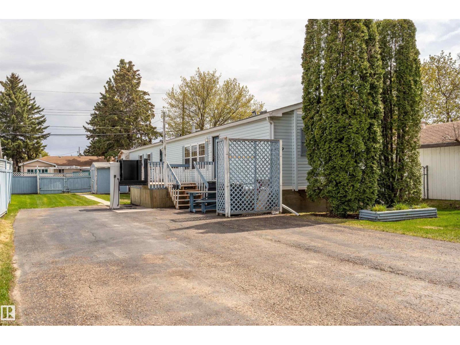 Additional image 2 of 5329 54 Street, Cold Lake, AB, T9M1W2