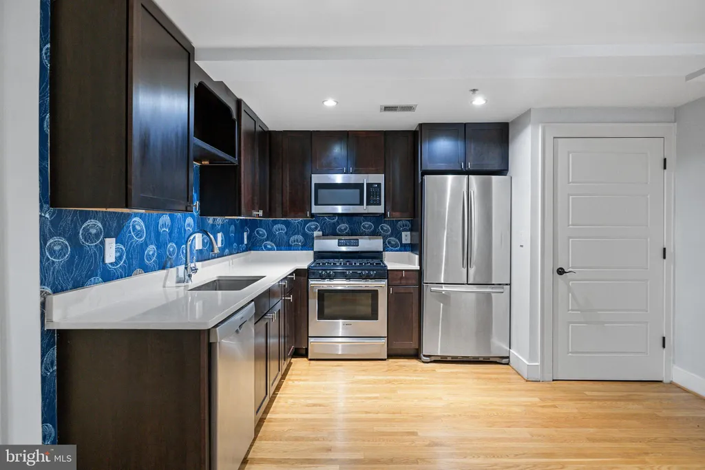 Additional image 3 of 1109 M Street NW Unit 1, Washington, DC 20005