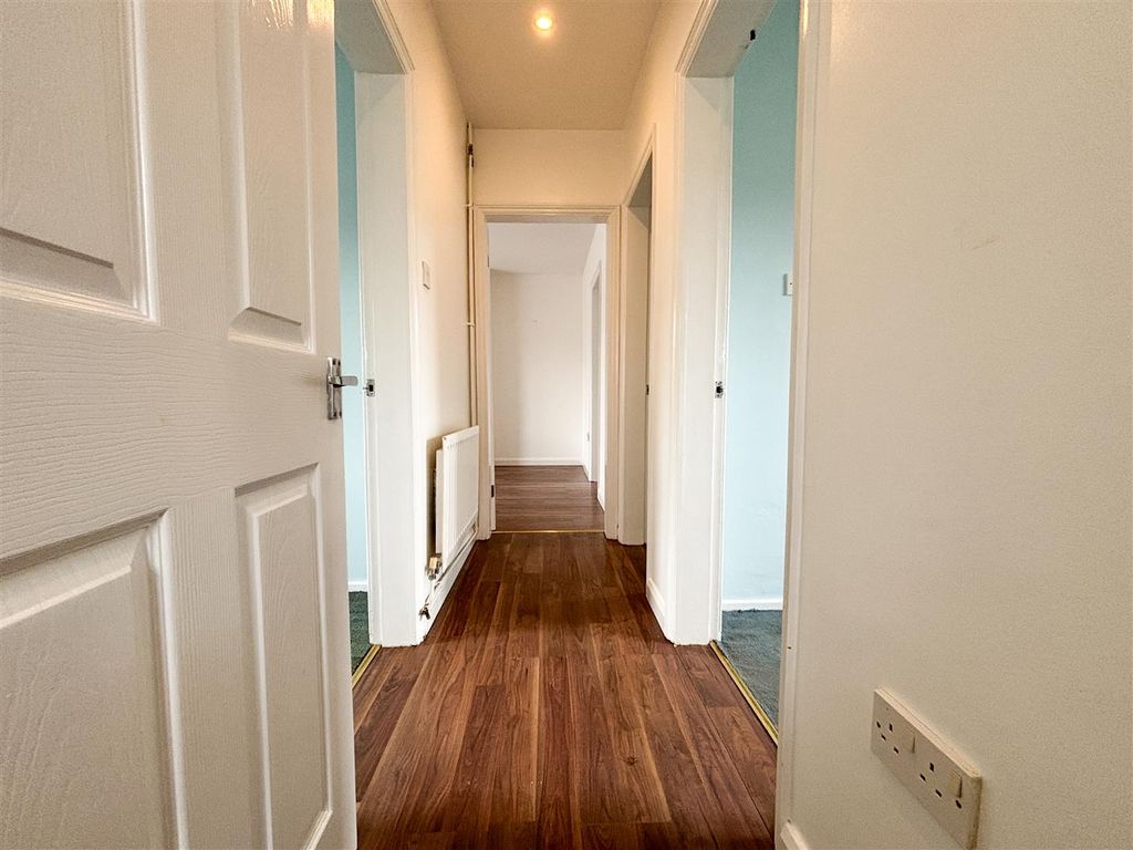 Additional image 7 of 2 bed flat for saleJohnson Place, Stoke-On-Trent ST6
