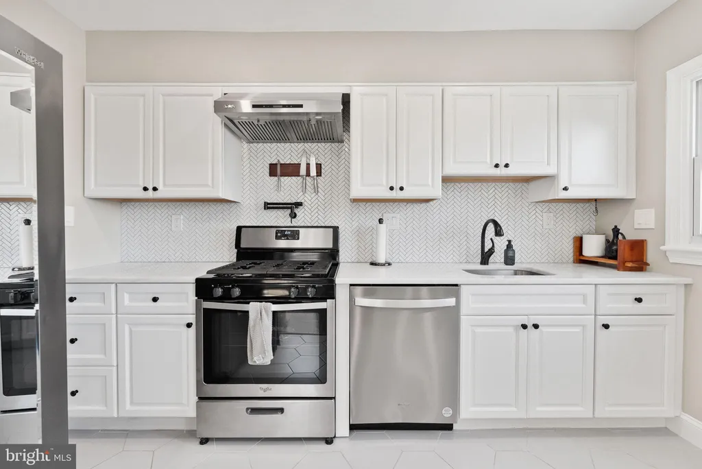 Additional image 11 of 4717 7th Street NE, Washington, DC 20017