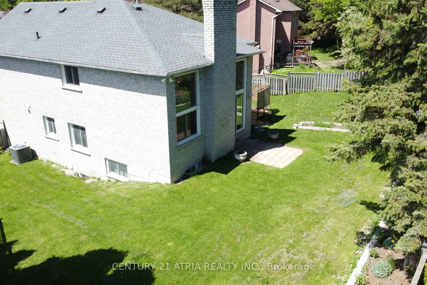 Additional image 12 of 10 Laurwood Court