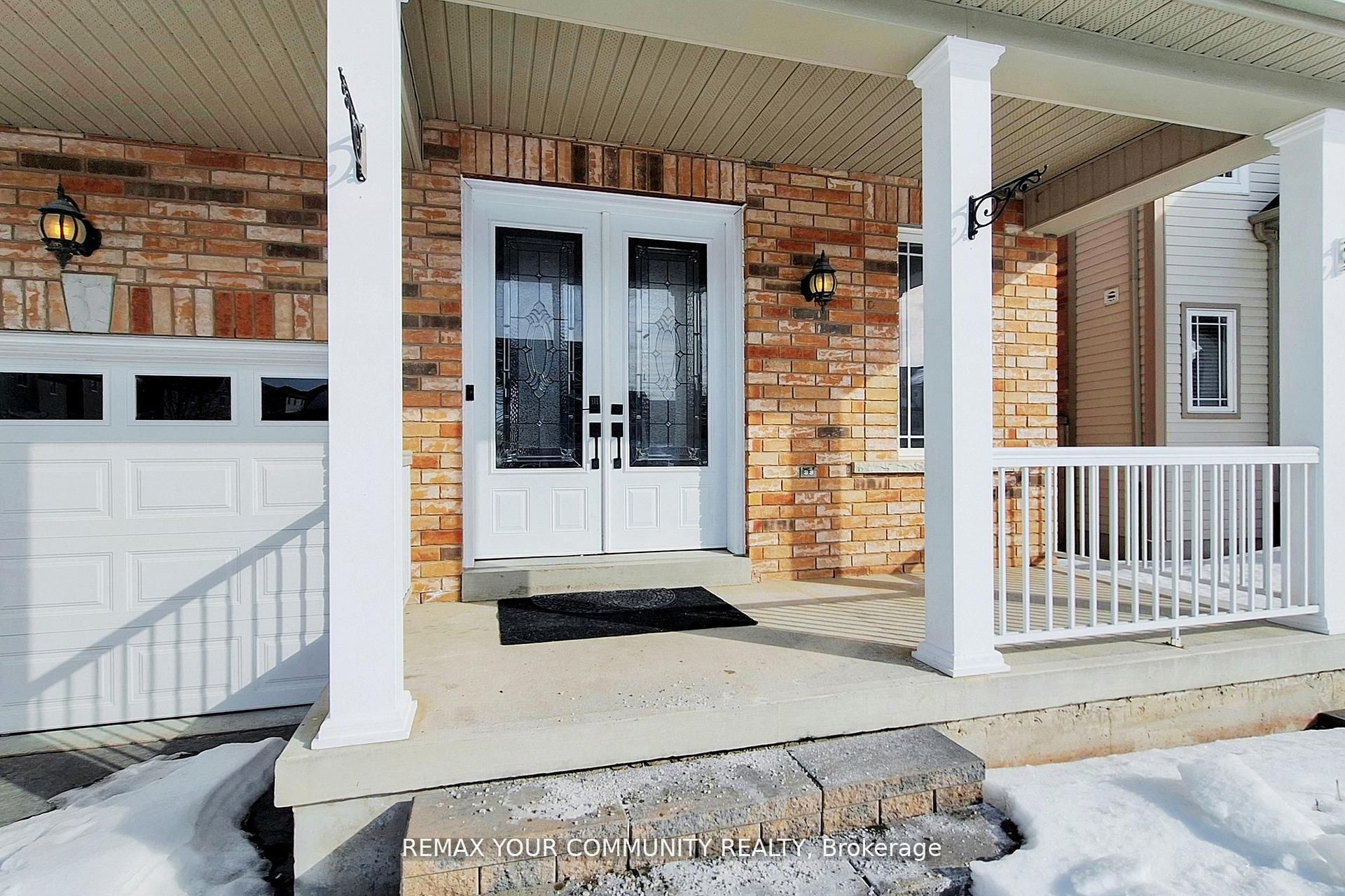 Upper Level -25 Bache Avenue, Georgina, ON, L4P 0C7