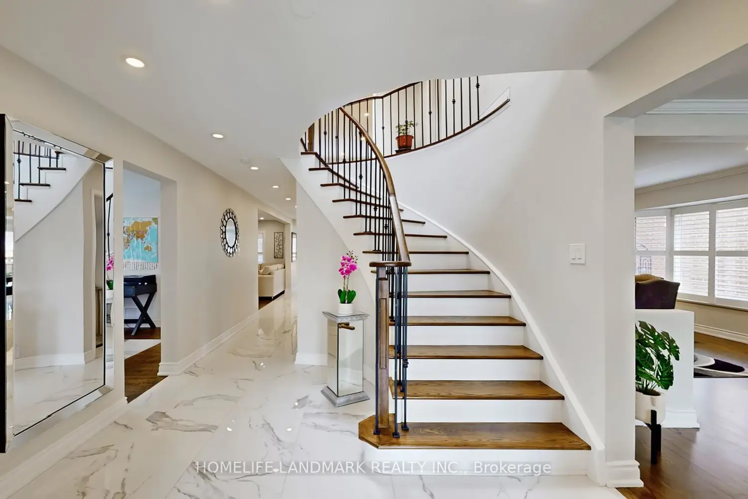 61 Farrow Crescent