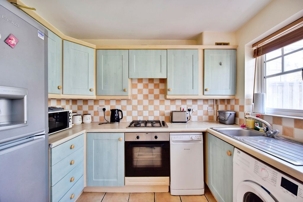 Additional image 3 of 2 bed semi-detached house for saleCoverdale Avenue, Maidstone, Kent ME15