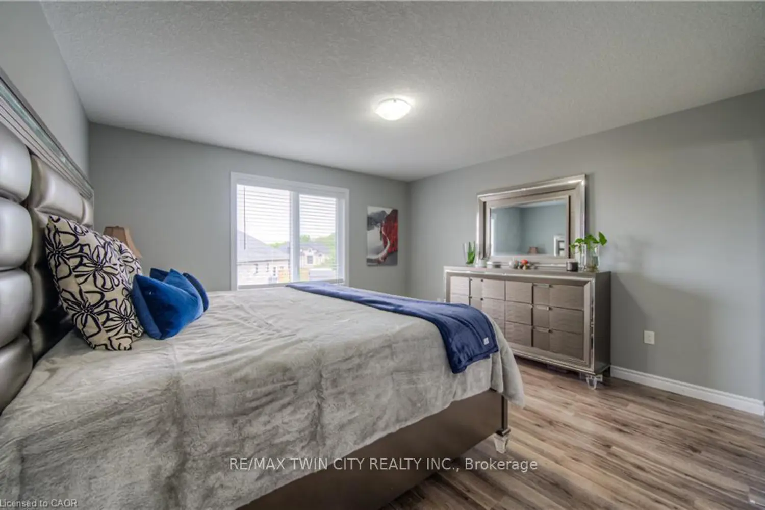 Additional image 11 of 741 Hollinger Avenue