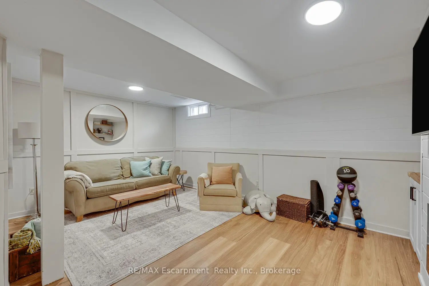 Additional image 14 of 2411 Sovereign Street 6