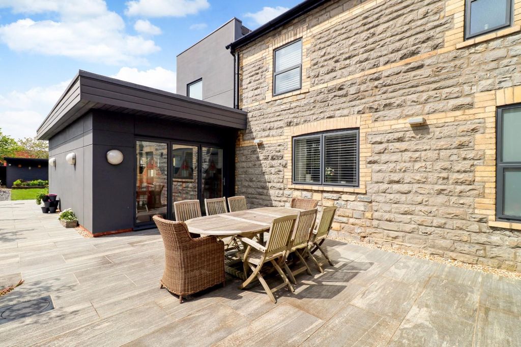 Additional image 36 of 5 bed semi-detached house for salePlymouth Road, Penarth CF64