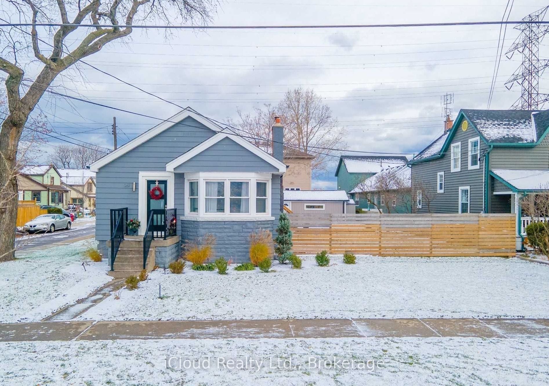 361 Beach Boulevard, Hamilton, ON, L8H 6W4