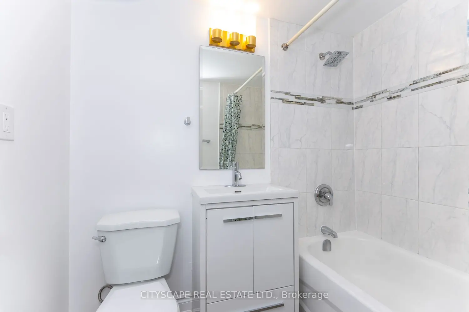 940 Caledonia Road 1005 photo 5