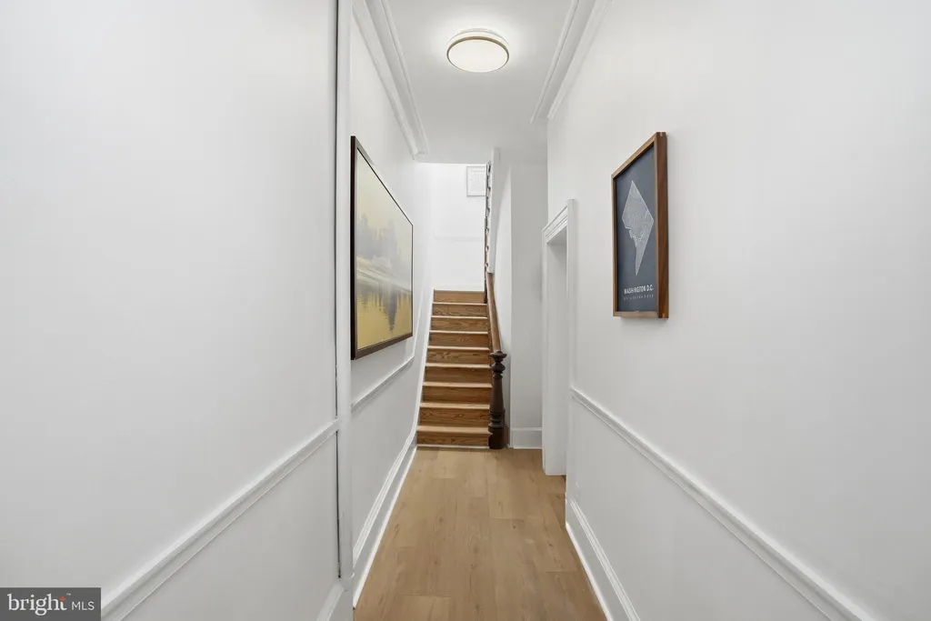 Additional image 39 of 313 C Street SE, Washington, DC 20003