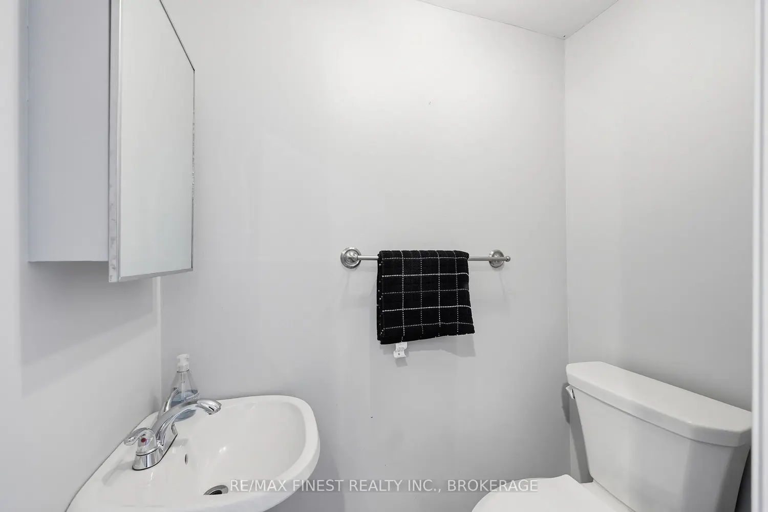 Additional image 7 of 1035 Craig Lane 33