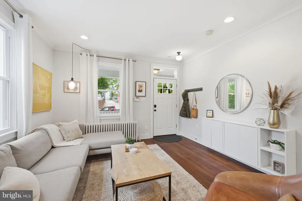Additional image 7 of 2211 R Street SE, Washington, DC 20020
