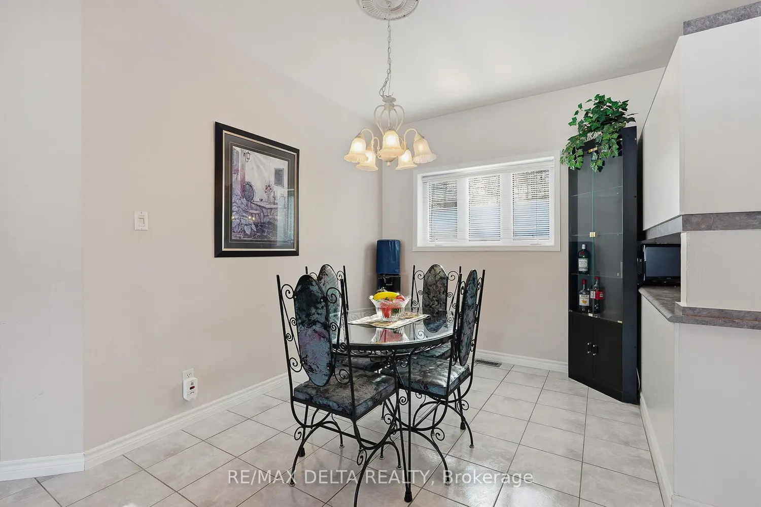Additional image 11 of 2071 Ch Tessier Road