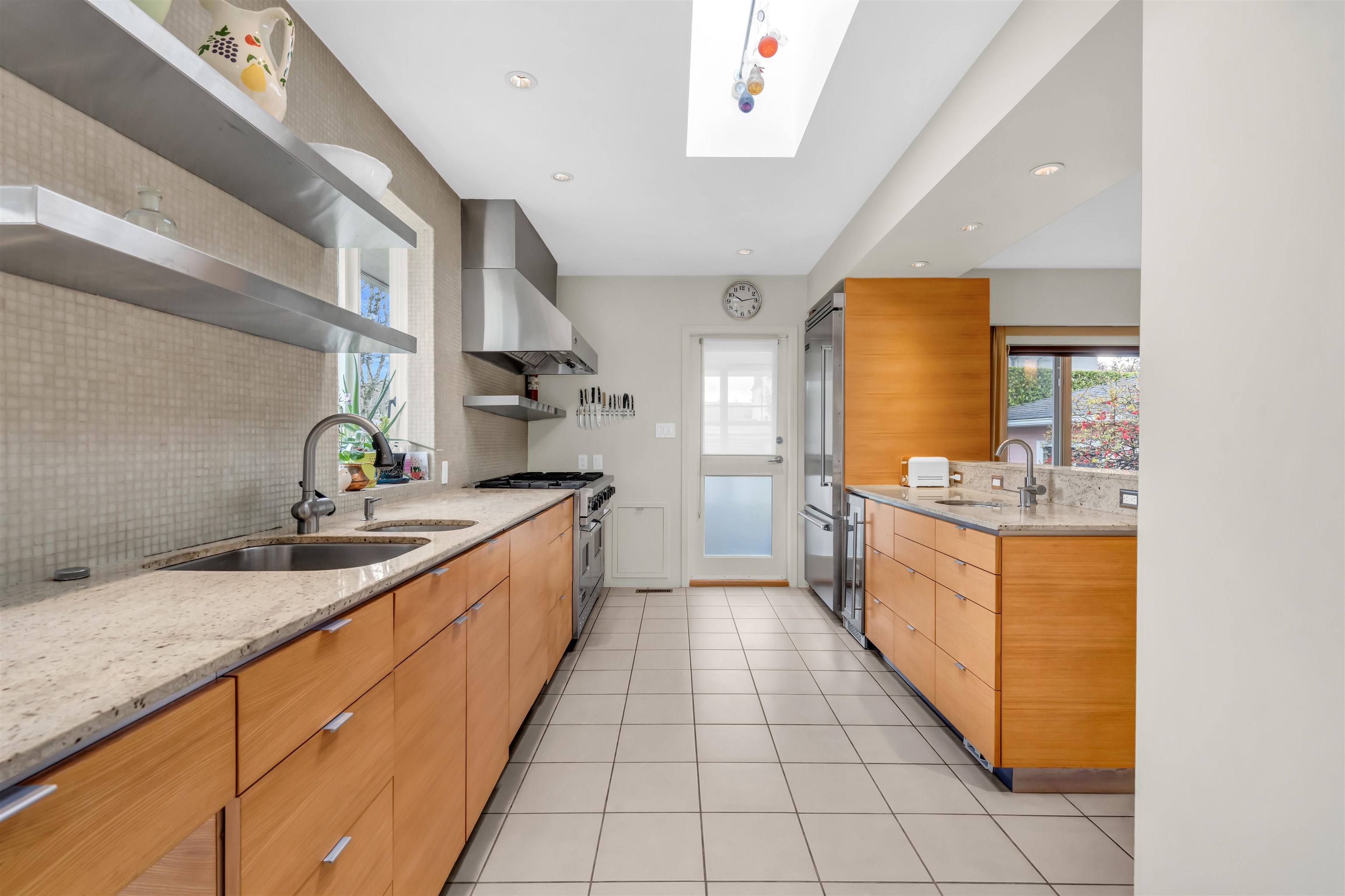 Additional image 3 of 1549 33 Avenue W, Vancouver, BC, V6M 1A8