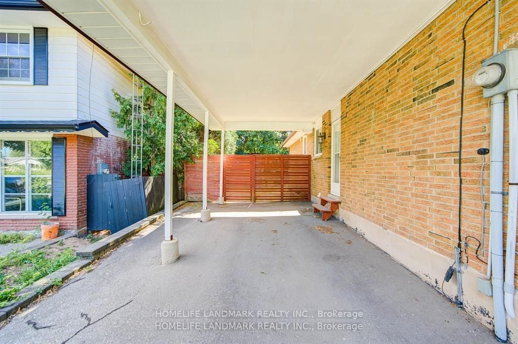 Additional image 3 of 138 Osborne Crescent, Oakville, ON, L6H 1G1