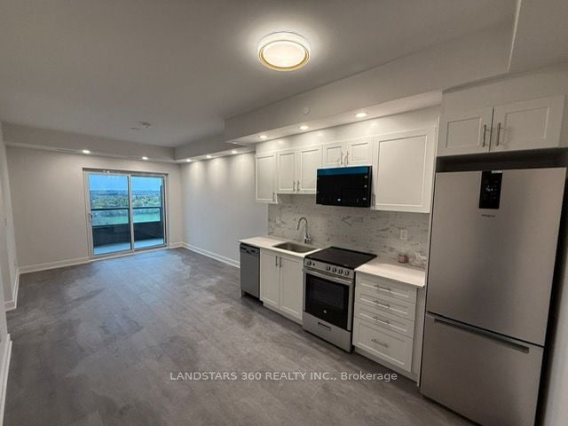 Additional image 4 of B1211-715 Davis Drive, Newmarket, ON, L3Y 0J2