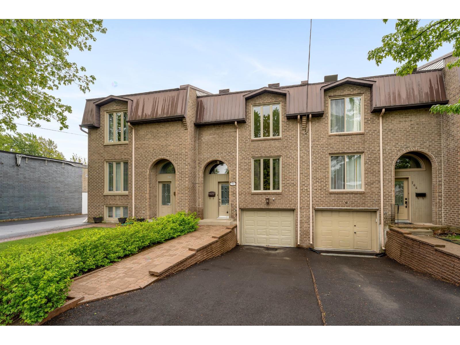 762 16e Avenue (P.-a.-T.)