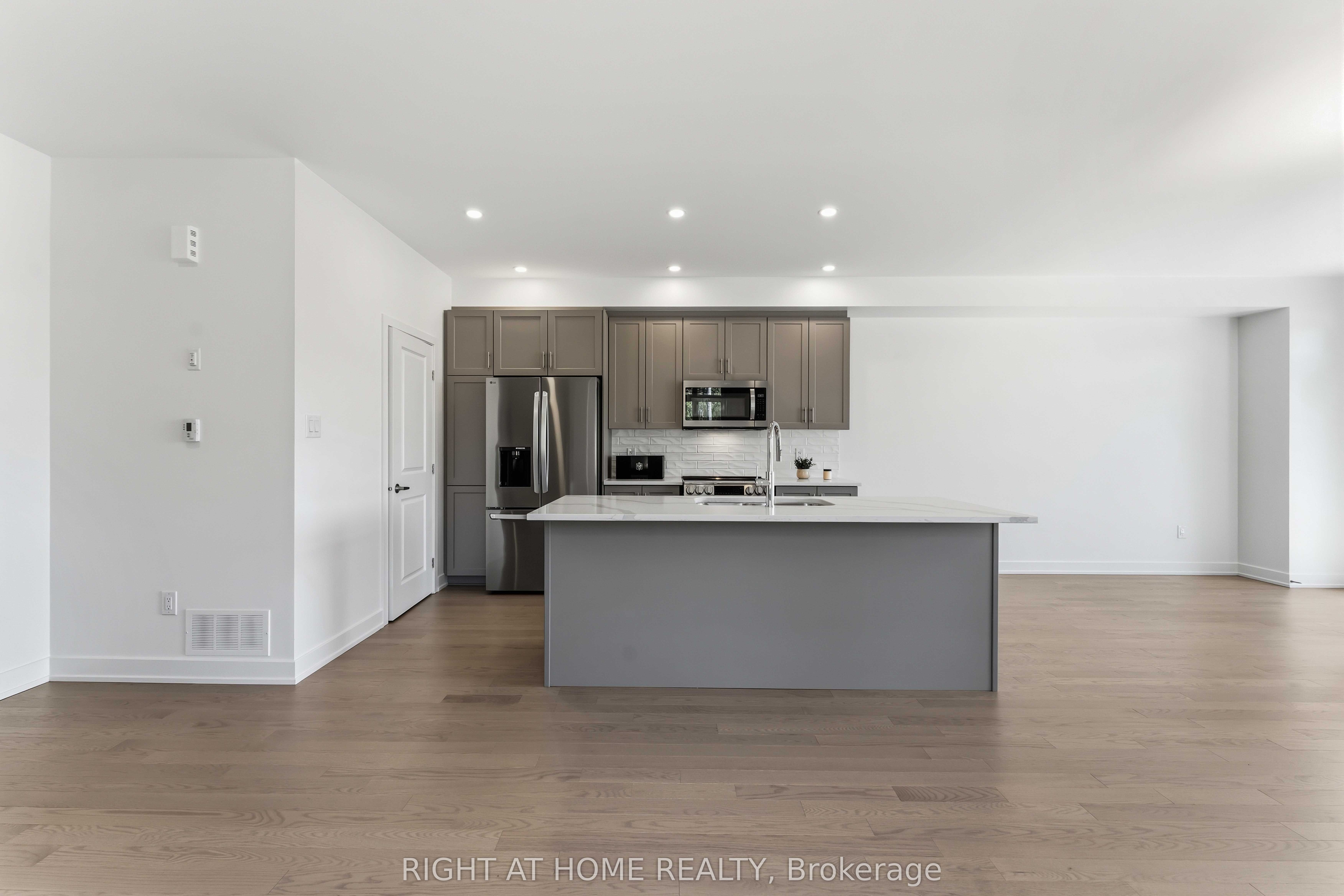 Additional image 5 of 453 Haresfield Court, Ottawa, ON, K4M 0B6