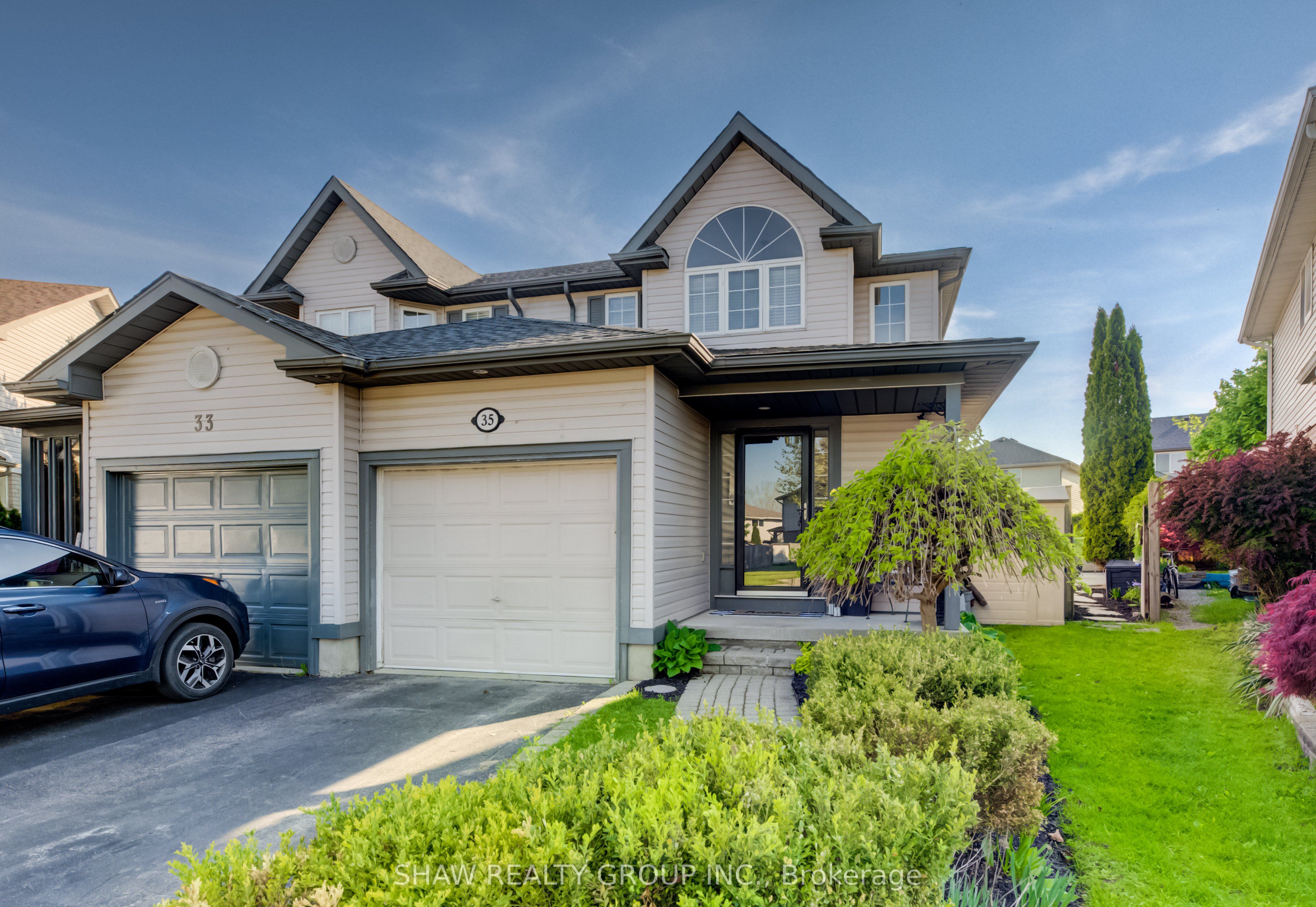 35 Hawkins Drive, Cambridge, ON, N1T 1Z7