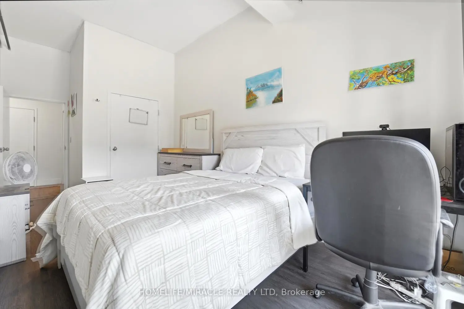 Additional image 15 of 150 Colborne Street 204