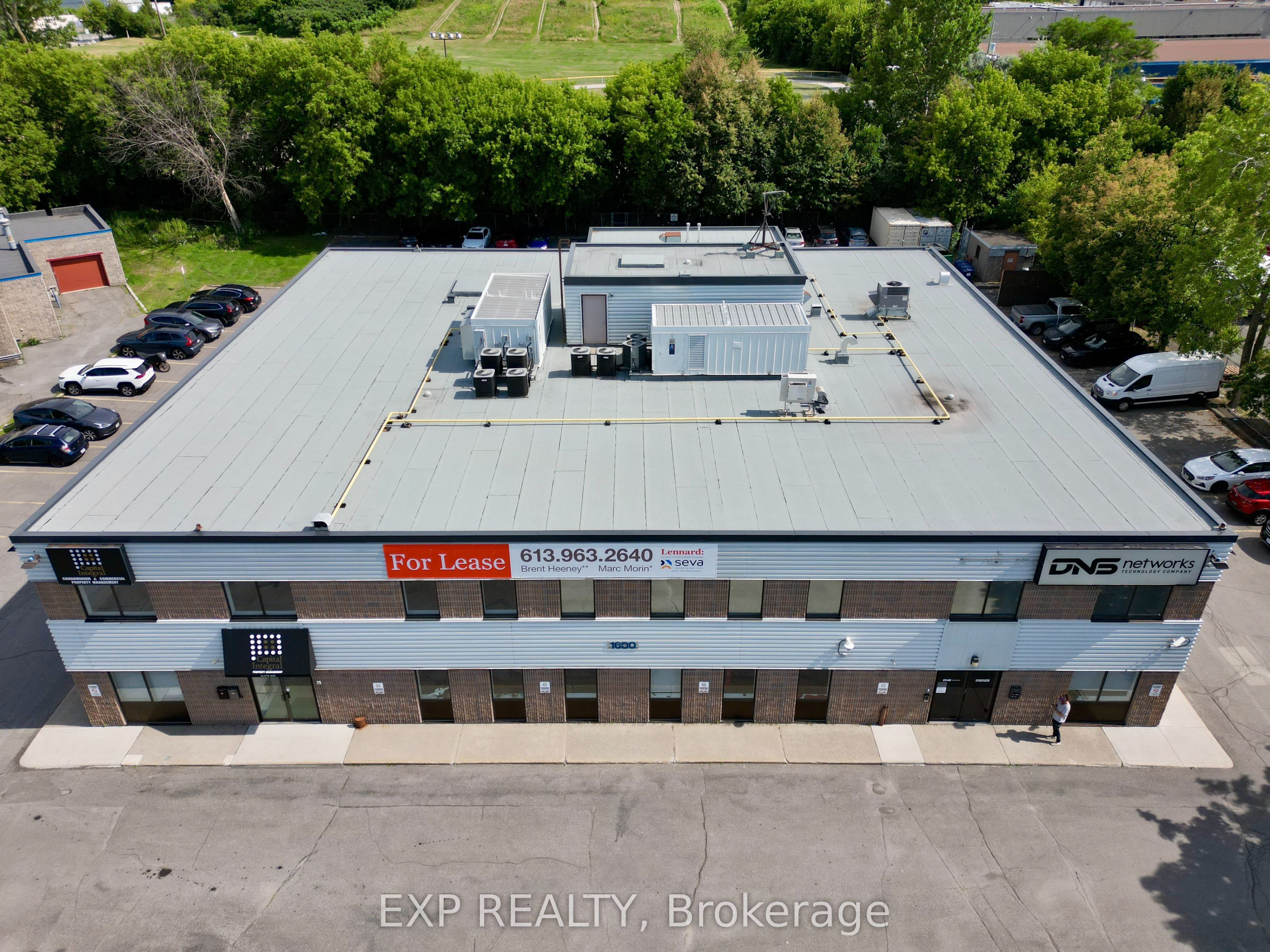 202-1600 Laperriere Avenue, Ottawa, ON, K1Z 8P5
