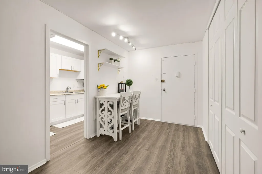 Additional image 5 of 2401 H Street NW Unit 209, Washington, DC 20037