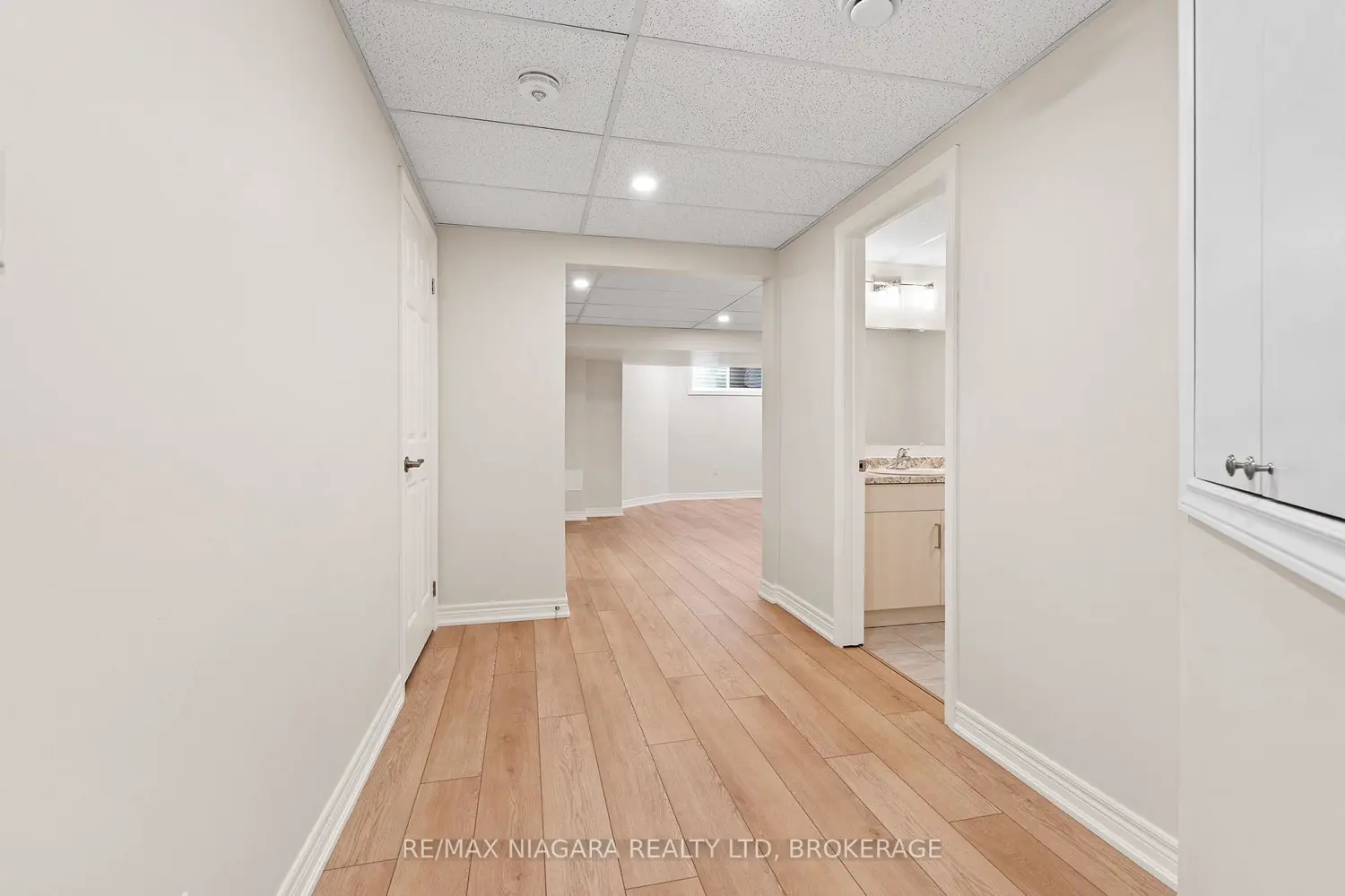 Additional image 13 of 5200 Dorchester Road 3