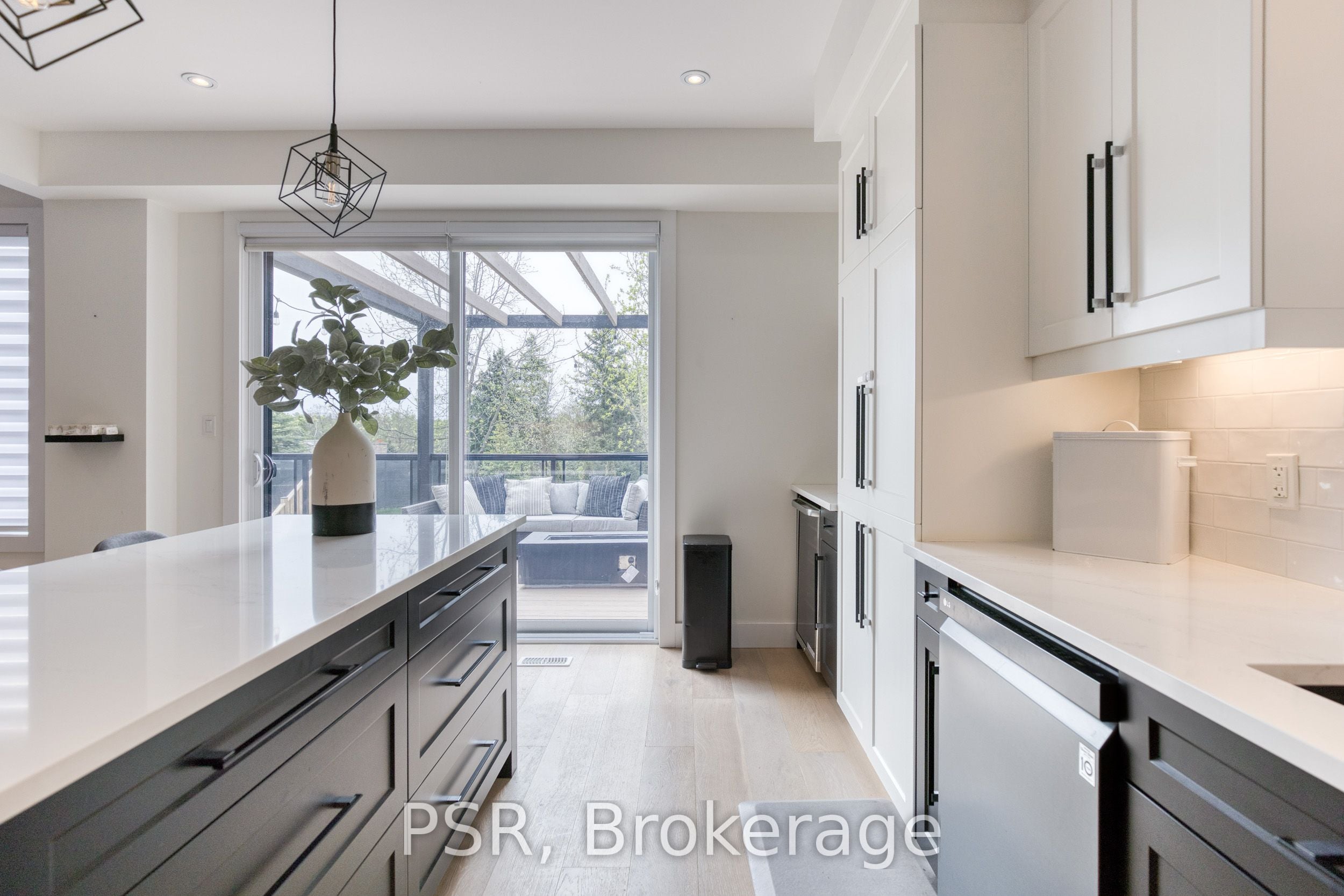 Additional image 6 of 577 Doonwoods Crescent, Kitchener, ON, N2P 0E5