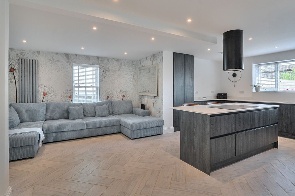 Additional image 17 of 4 bed detached house for saleFox Close, Oxford OX44