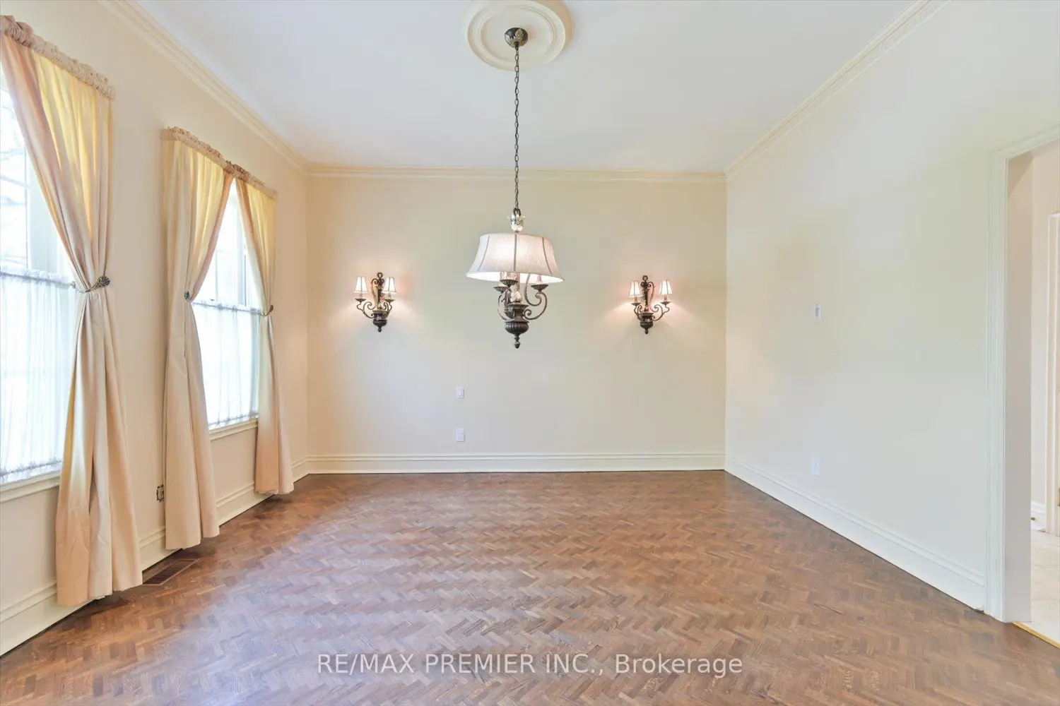 Additional image 2 of 25 Highgrove Crescent