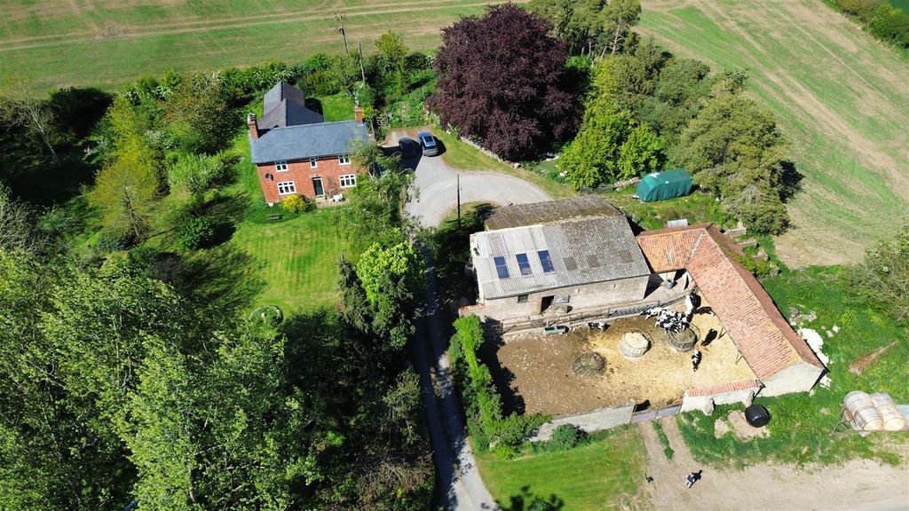 Additional image 6 of 3 bed farm for saleHoney Pot Lane, Colsterworth, Grantham NG33