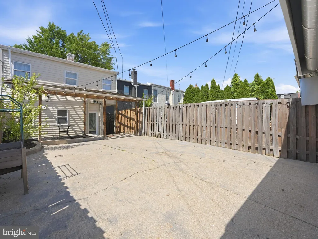 Additional image 28 of 508 Kenyon Street NW, Washington, DC 20010