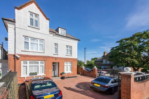 Woolstone Road, Forest Hill, London SE23