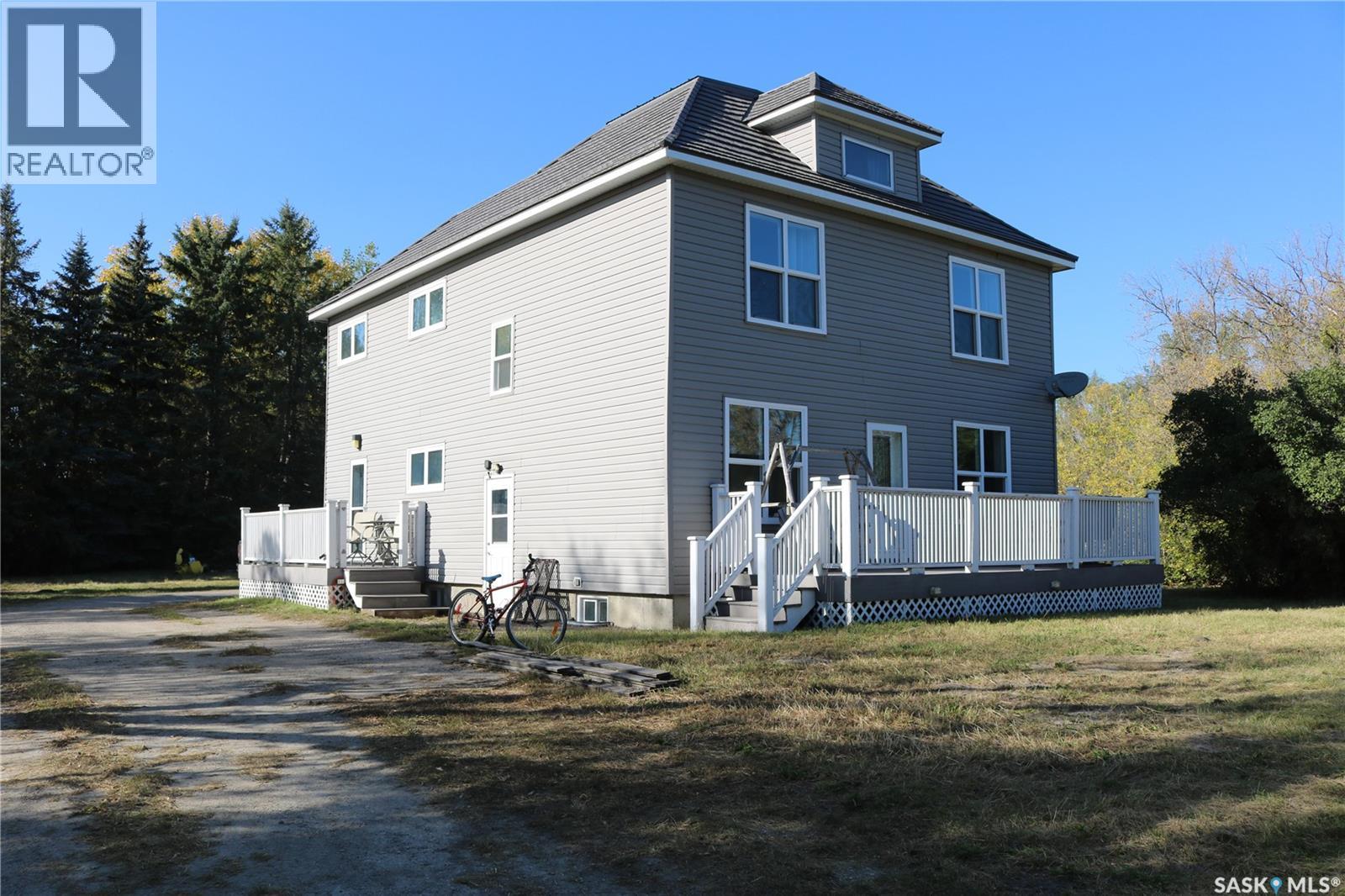 Denholm acreage