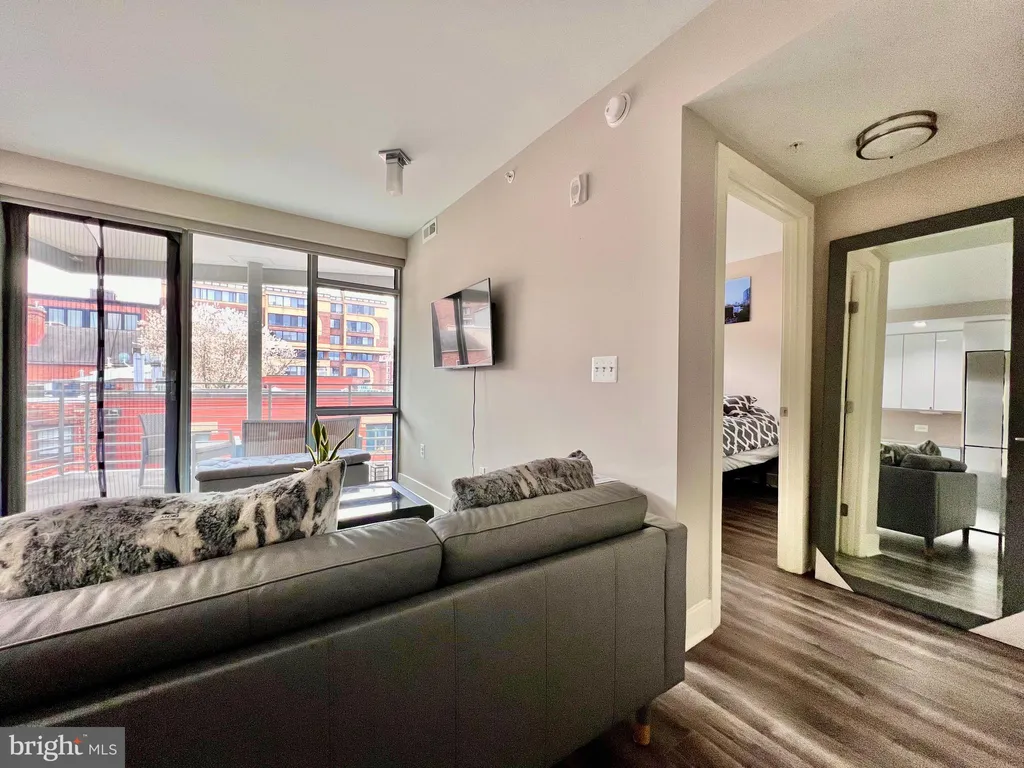 Additional image 9 of 1311 13th Street NW Unit 408, Washington, DC 20005