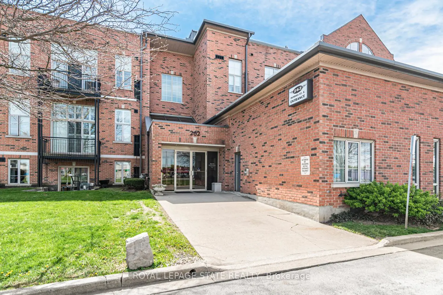 Additional image 2 of 262 Dundas Street 311