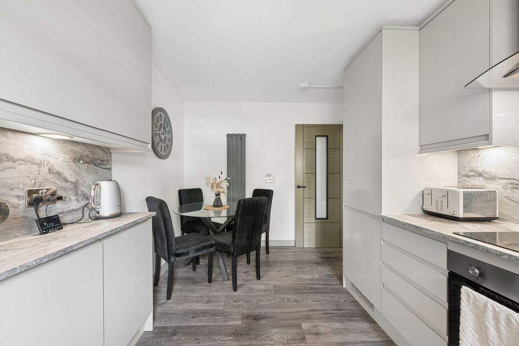 Additional image 9 of 2 bed flat for saleQuarrywood Court, Livingston EH54