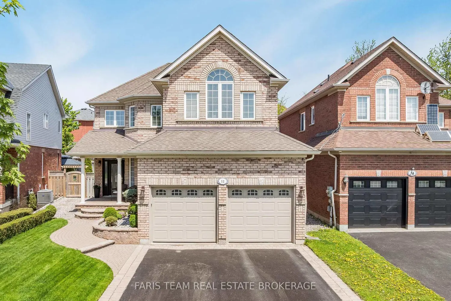 12 Kensington Trail
