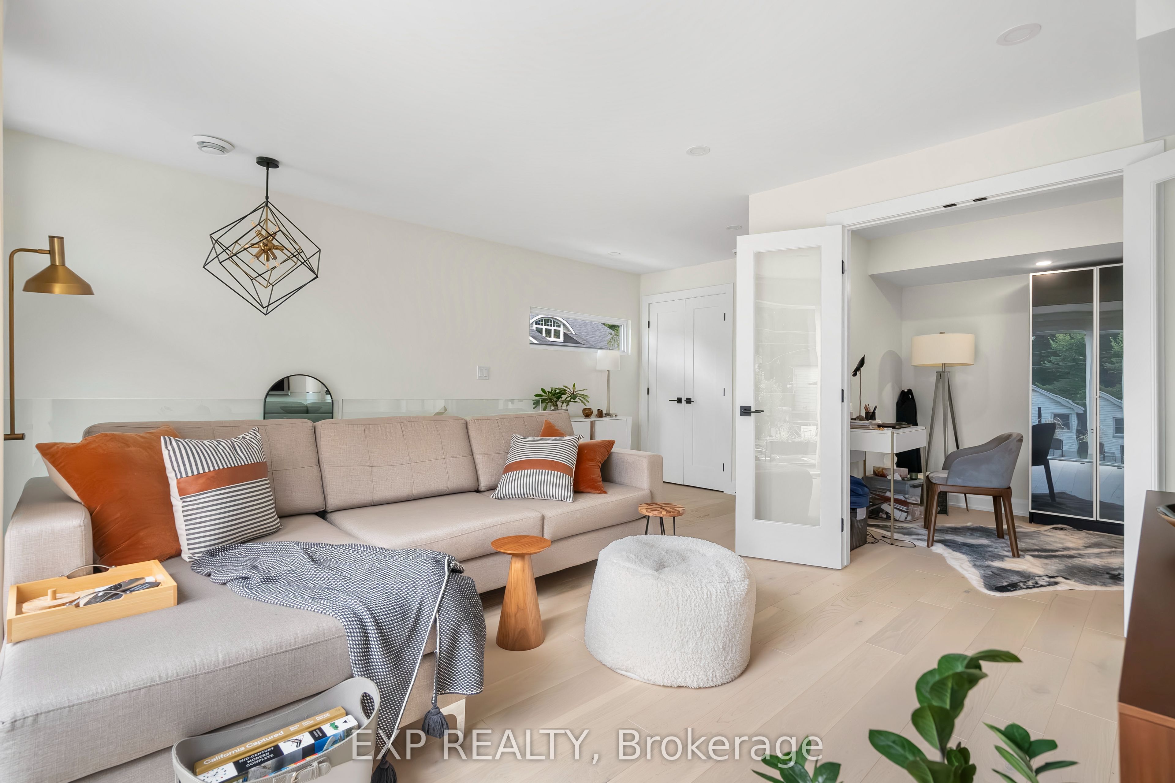 Additional image 5 of A-527 Broadhead Avenue, Ottawa, ON, K1Z 5R9