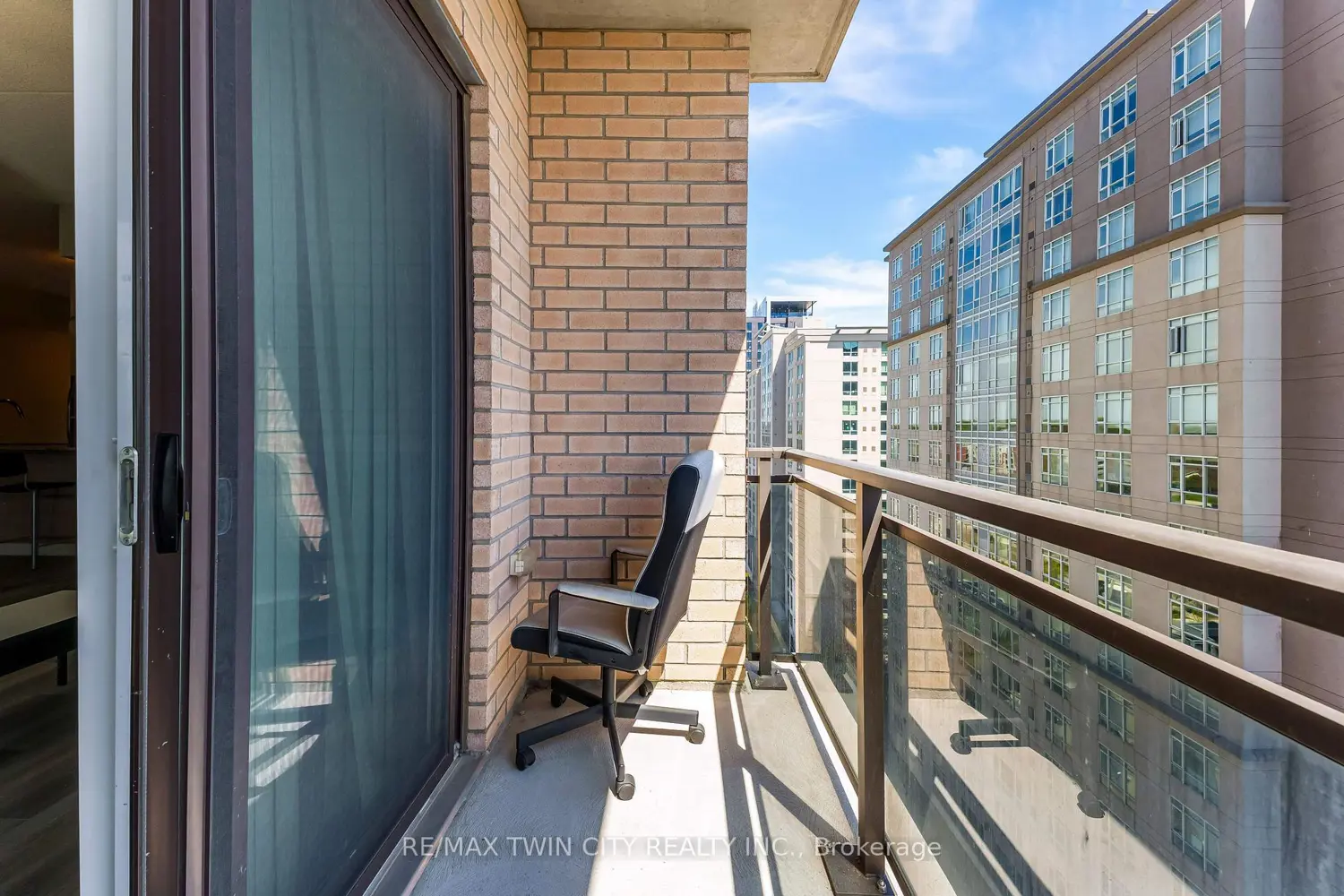 Additional image 12 of 318 Spruce Street 1102