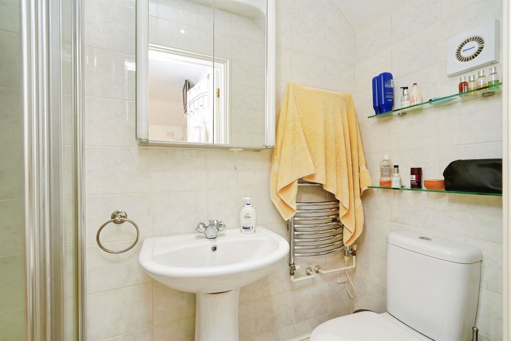 Additional image 14 of 4 bed semi-detached house for saleHeadley Way, Headington, Oxford OX3