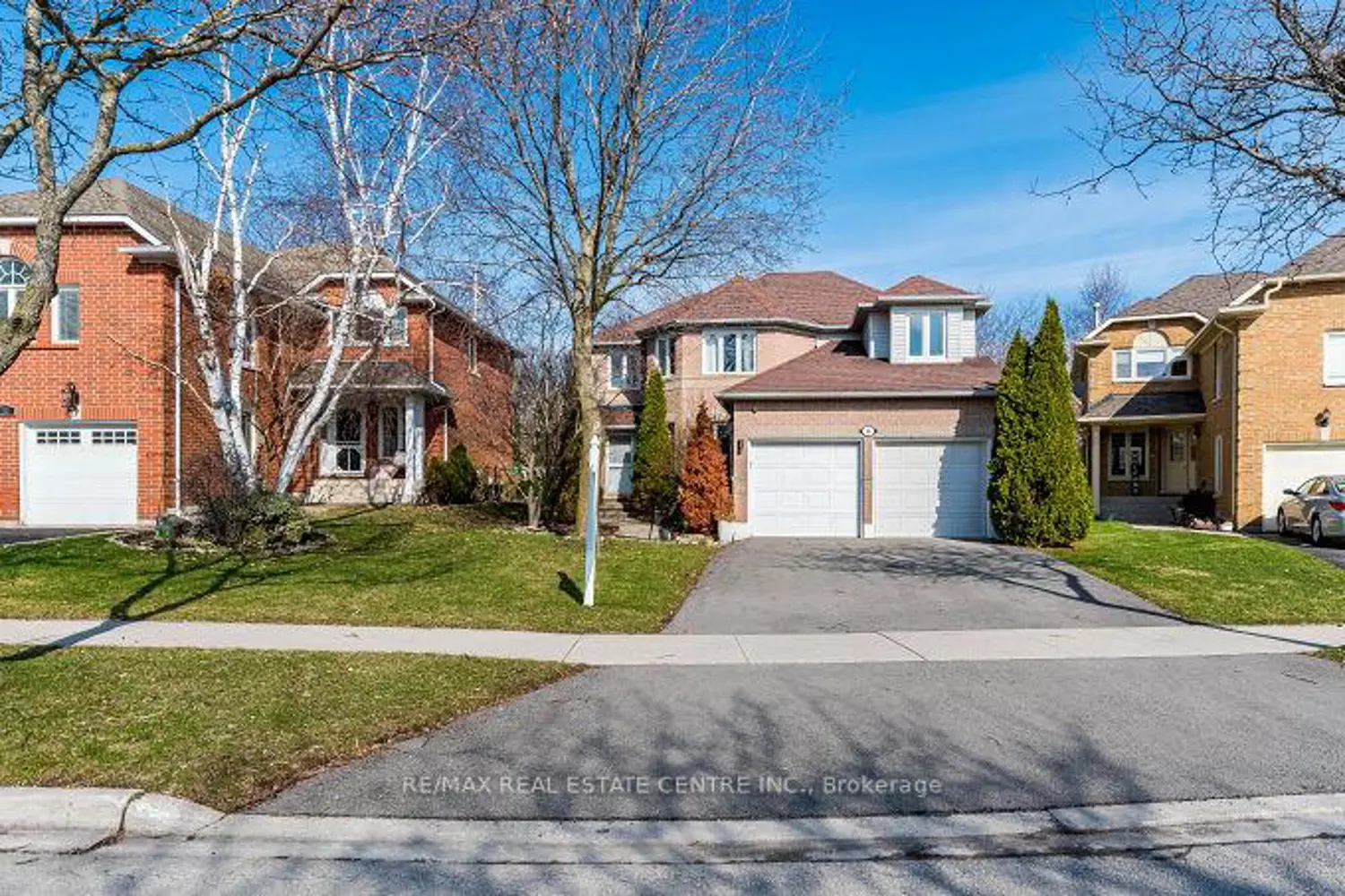 Additional image 2 of 33 Strathroy Crescent