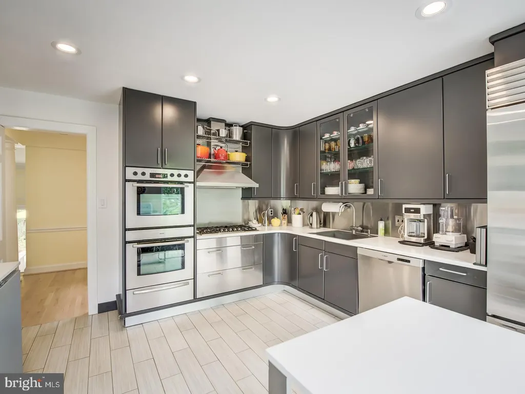 Additional image 39 of 3147 O Street NW, Washington, DC 20007