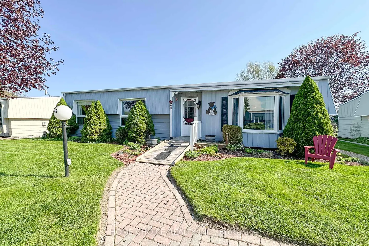46 Fairway Drive photo 3