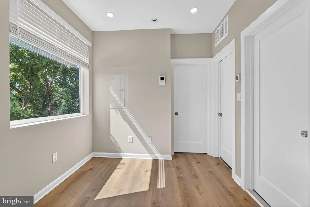 Additional image 7 of 1307 K Street SE Unit 301, Washington, DC 20003