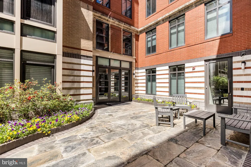 Additional image 28 of 2818 Connecticut Avenue NW Unit 7, Washington, DC 20008
