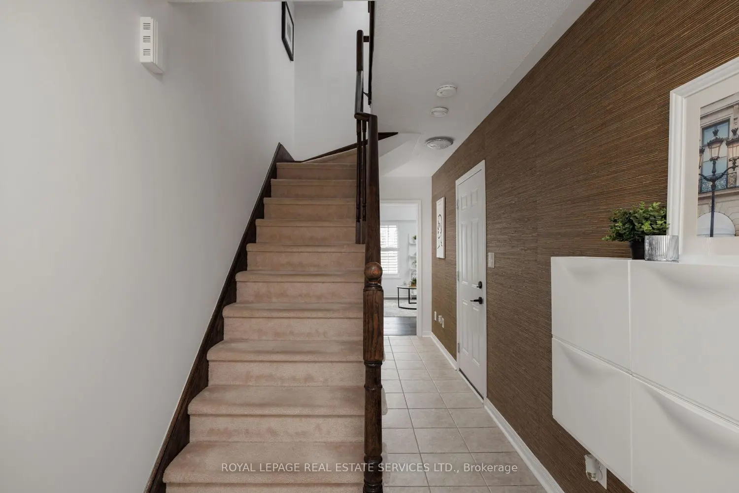 Additional image 3 of 4823 Thomas Alton Boulevard 20