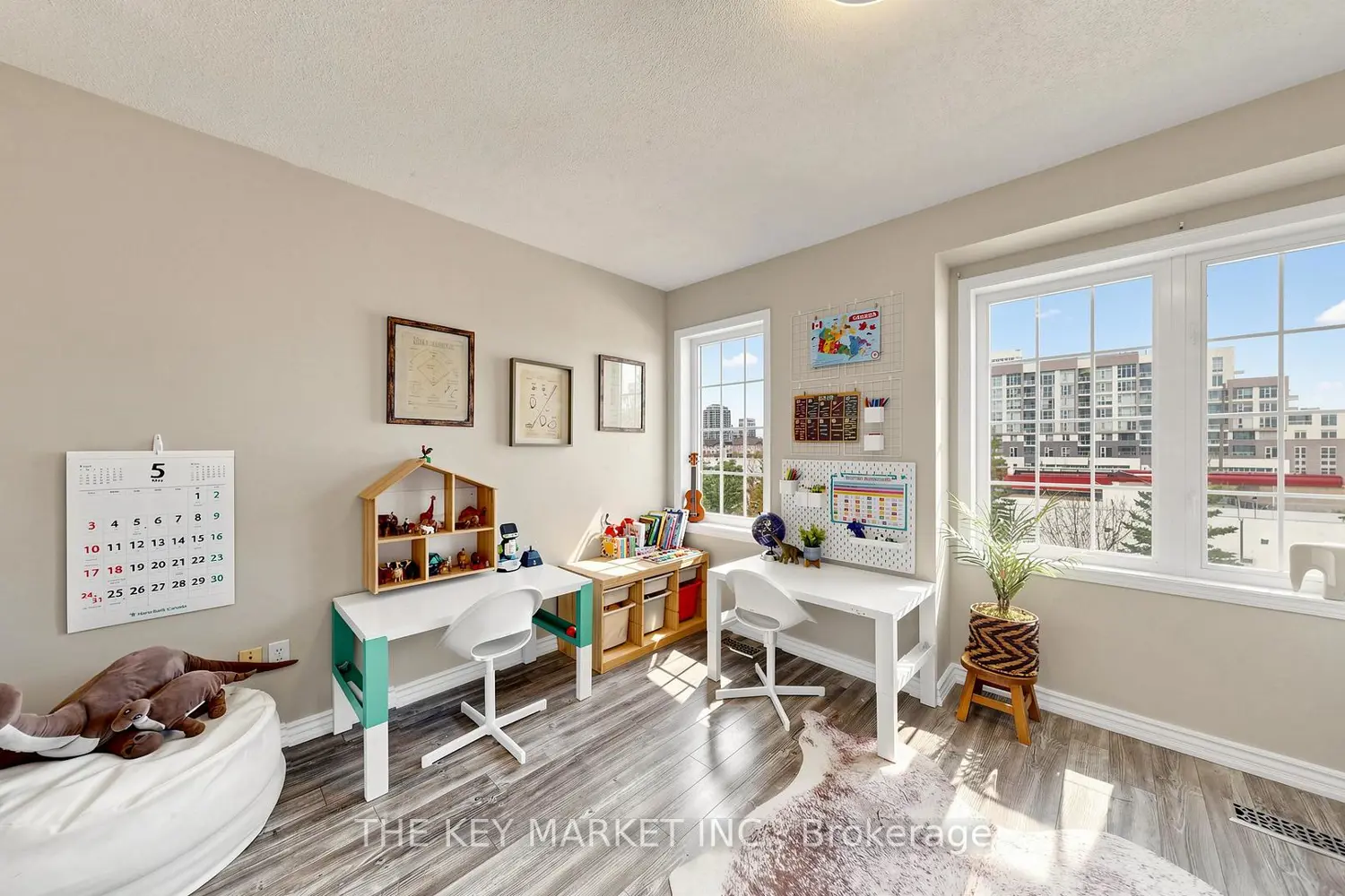 Additional image 14 of 435 English Rose Lane 14